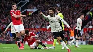 Một trận derby nảy tưng tưng tưng